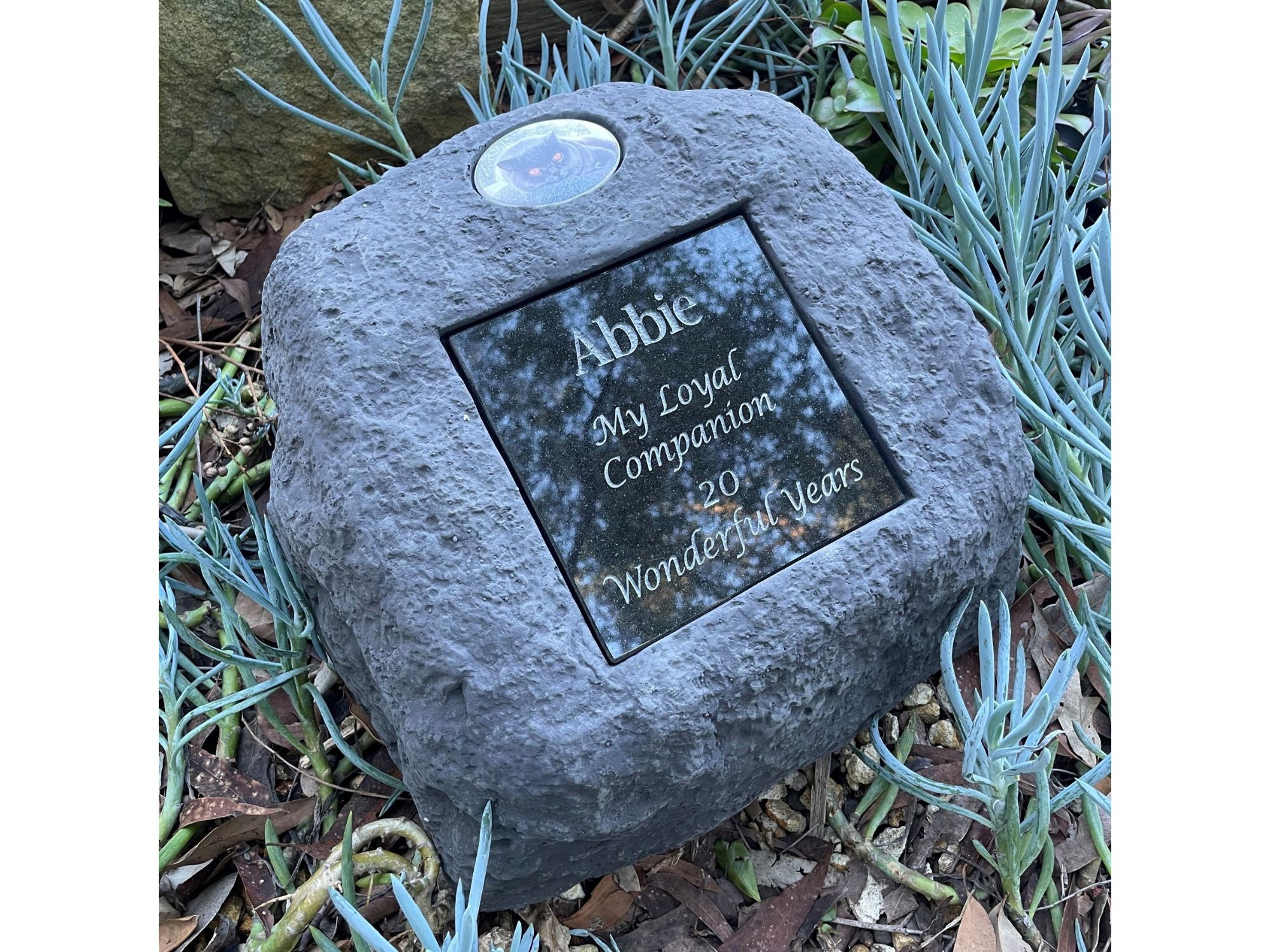 Resin Stone Urn Pet Memorial