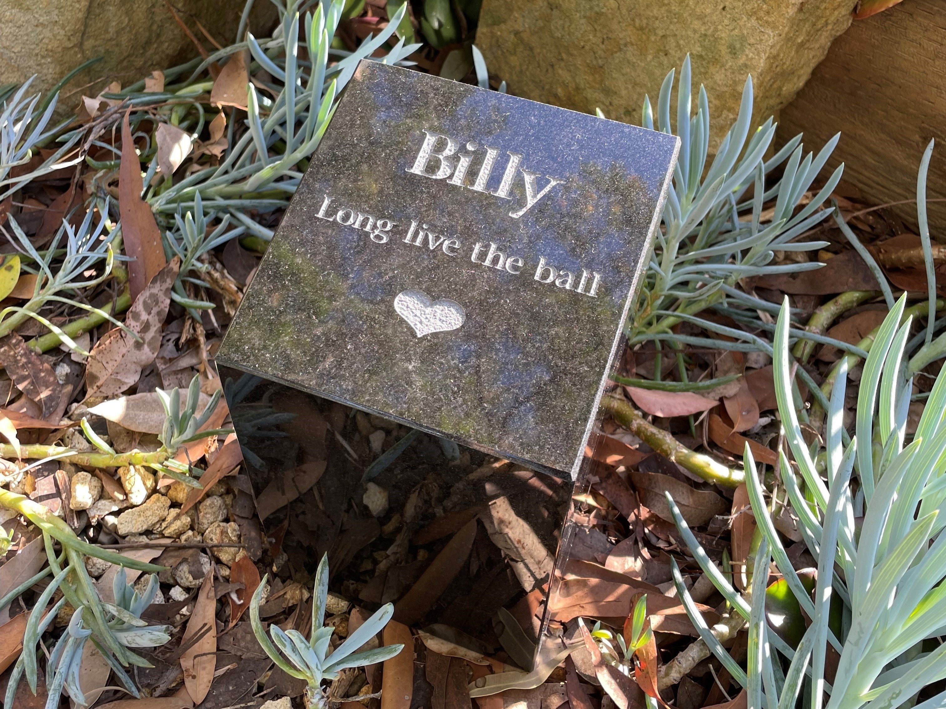 Garden Memorial Pet Urn