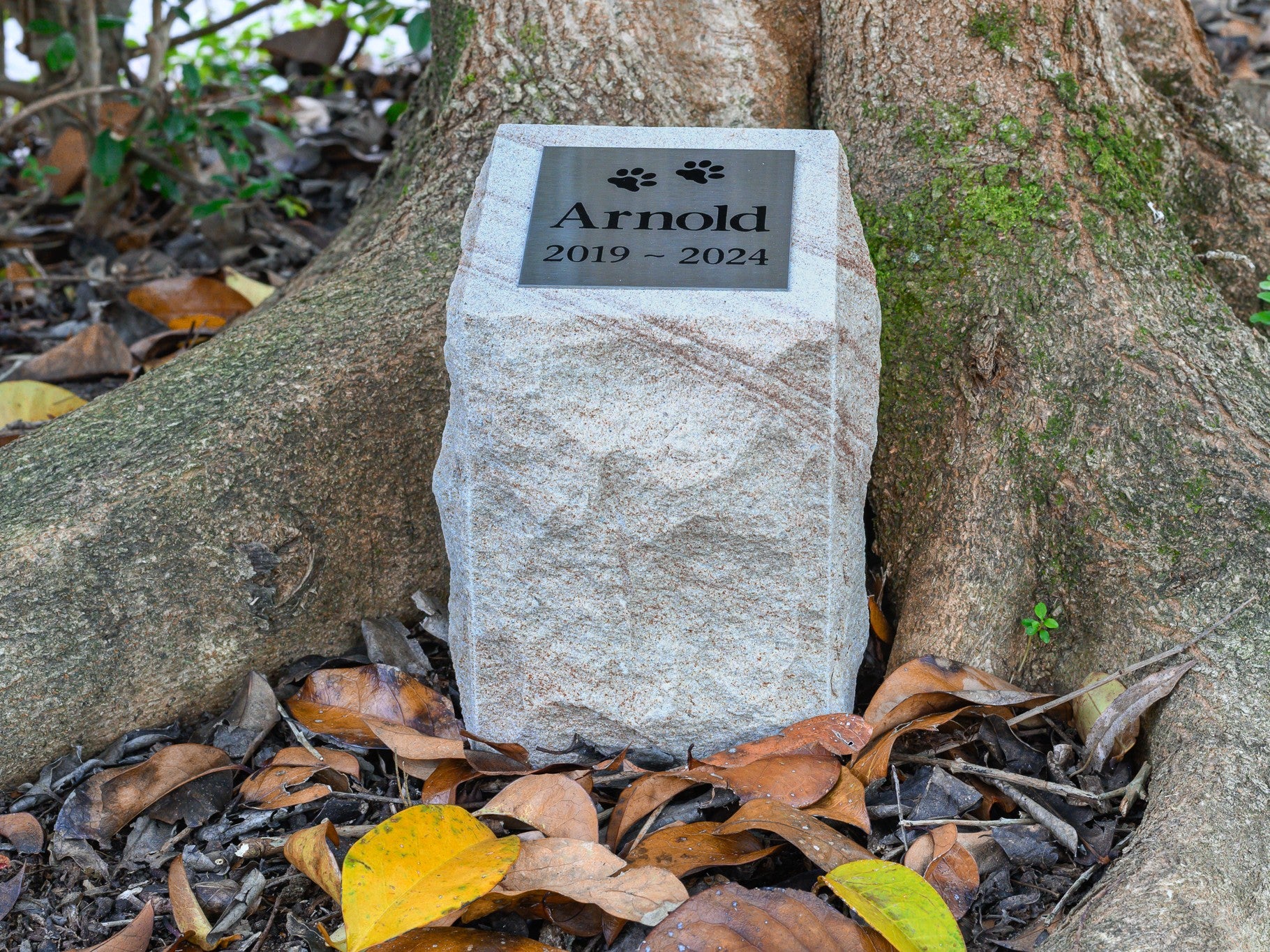Garden Memorial Pet Urn