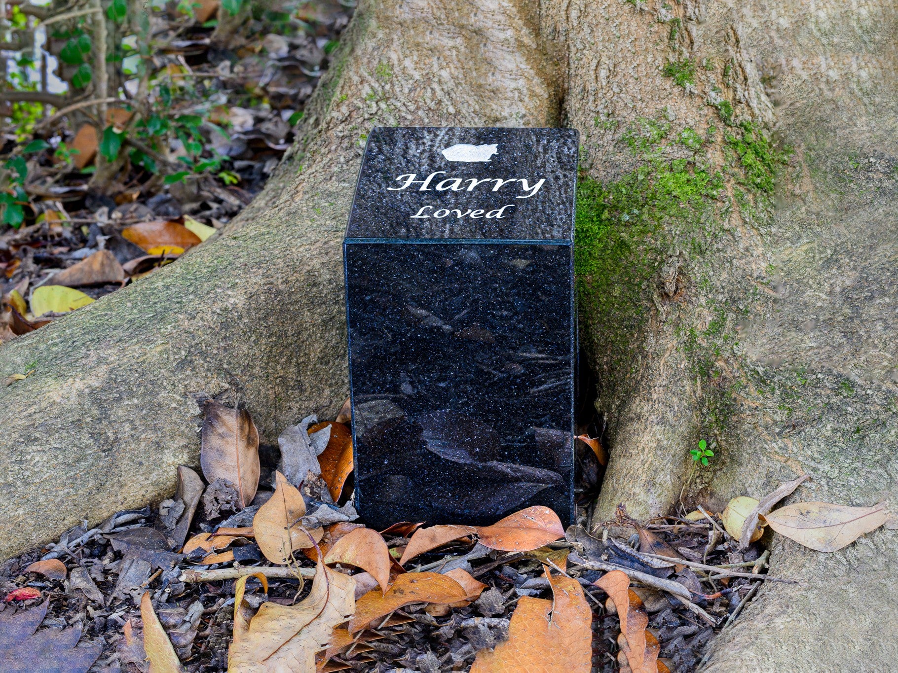 Garden Memorial Pet Urn