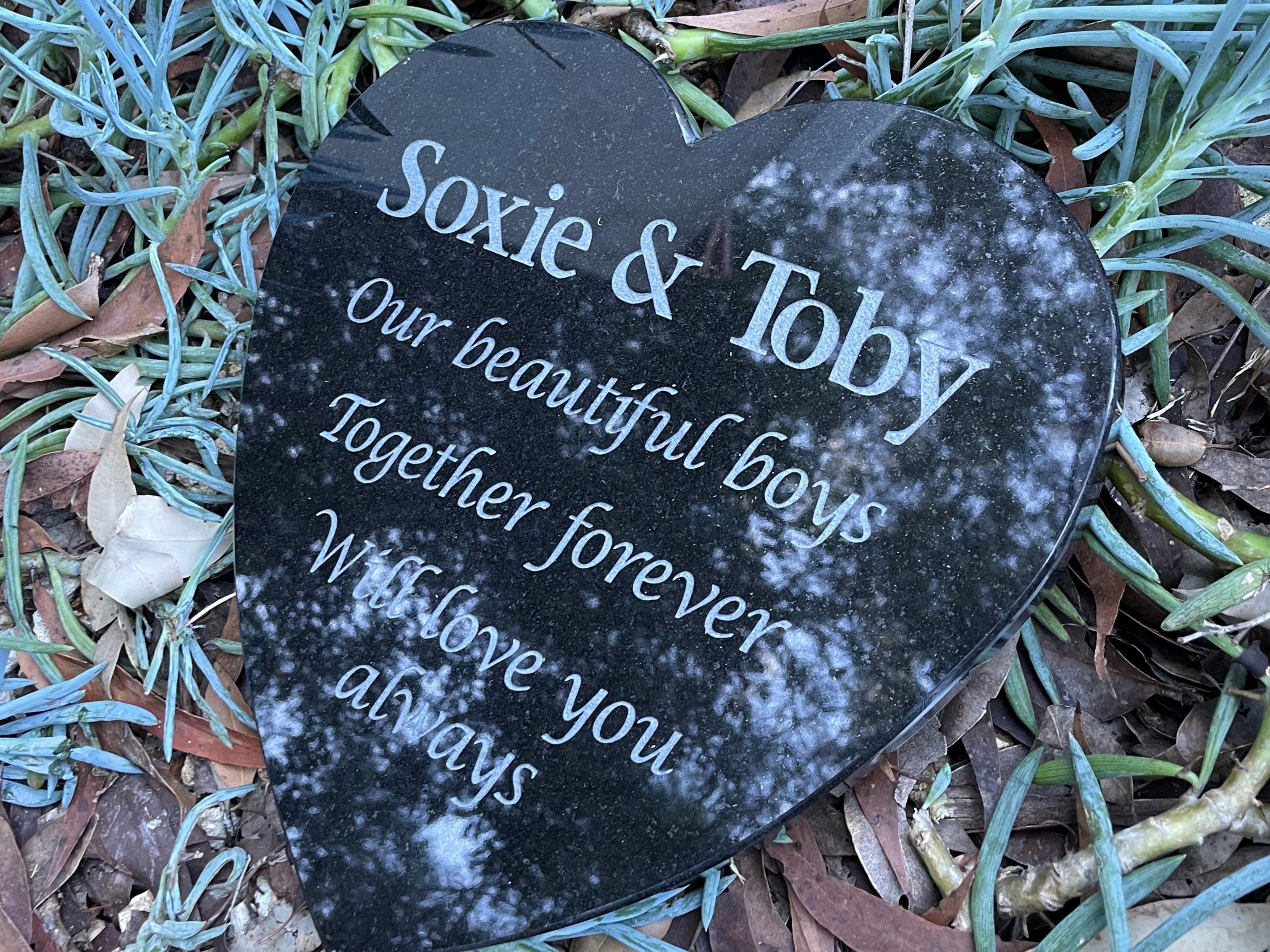 Shaped Granite Plaque Pet Memorial