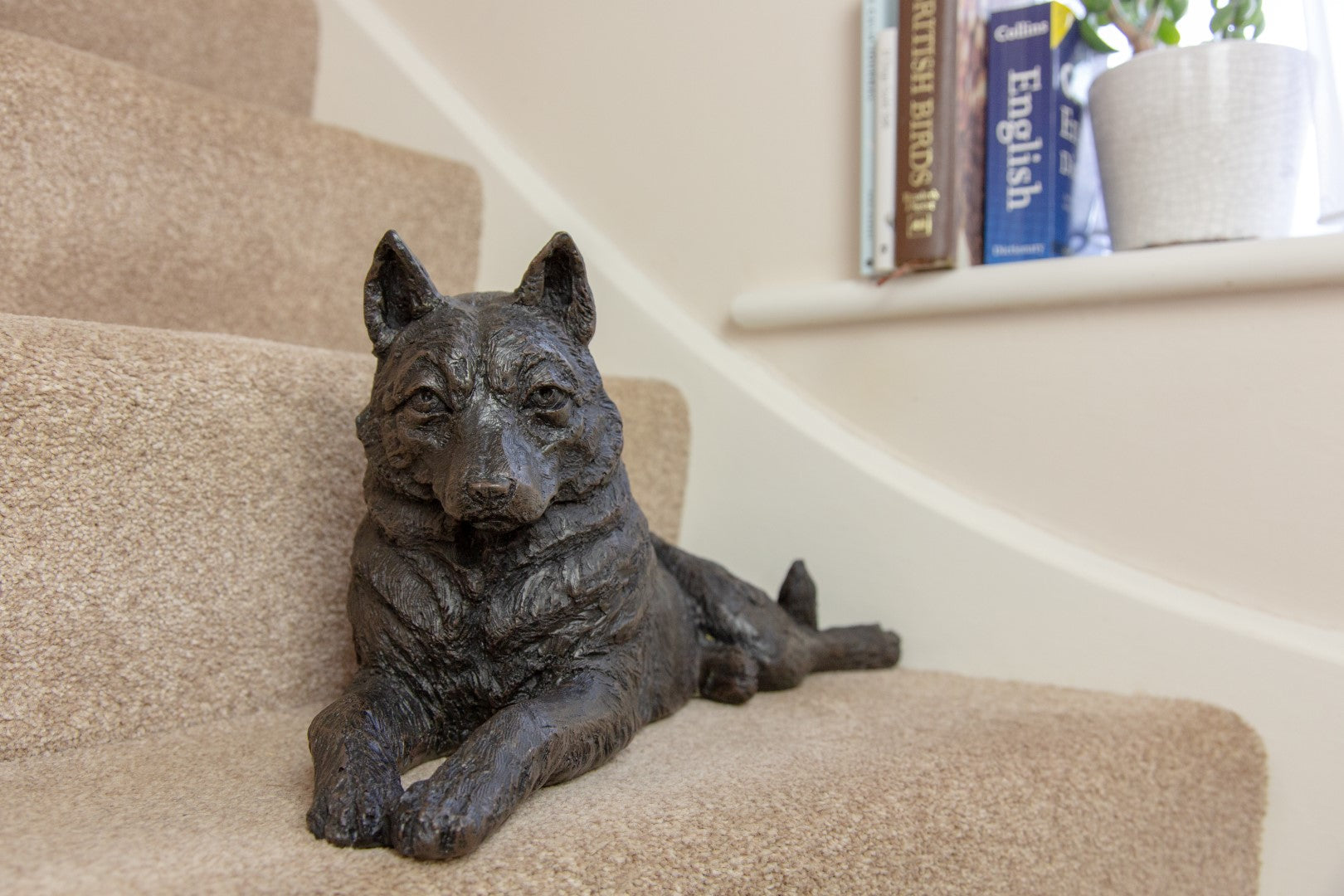 Cast Resin Dog Figurine Memorial Urn - Husky