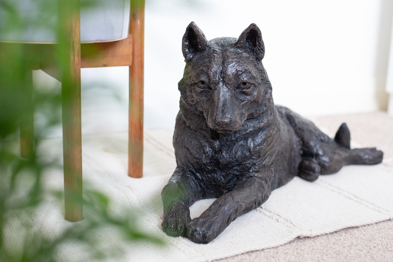 Cast Resin Dog Figurine Memorial Urn - Husky
