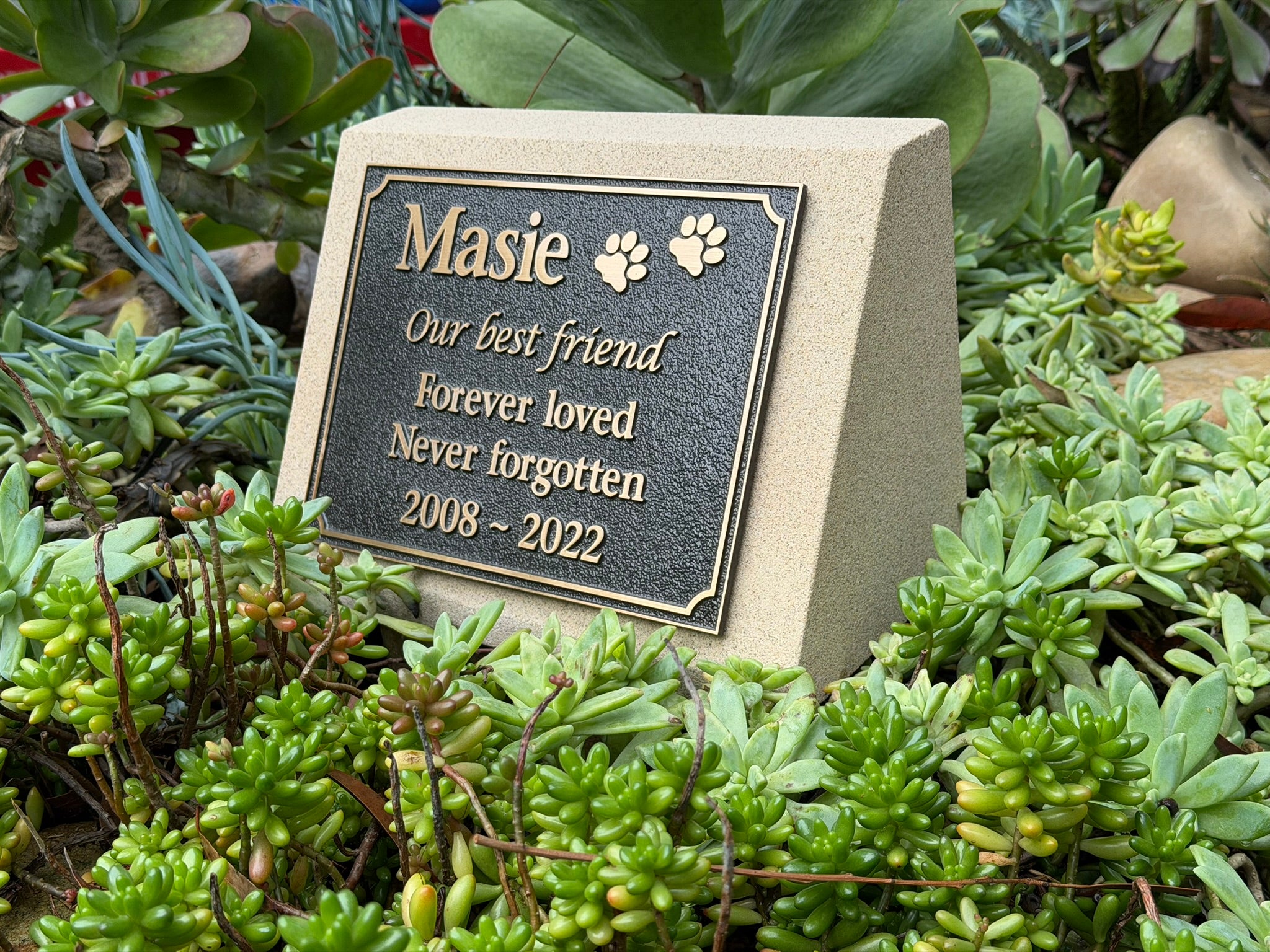 Sandstone Desk/Pillar Pet Headstone - Bronze Plaque