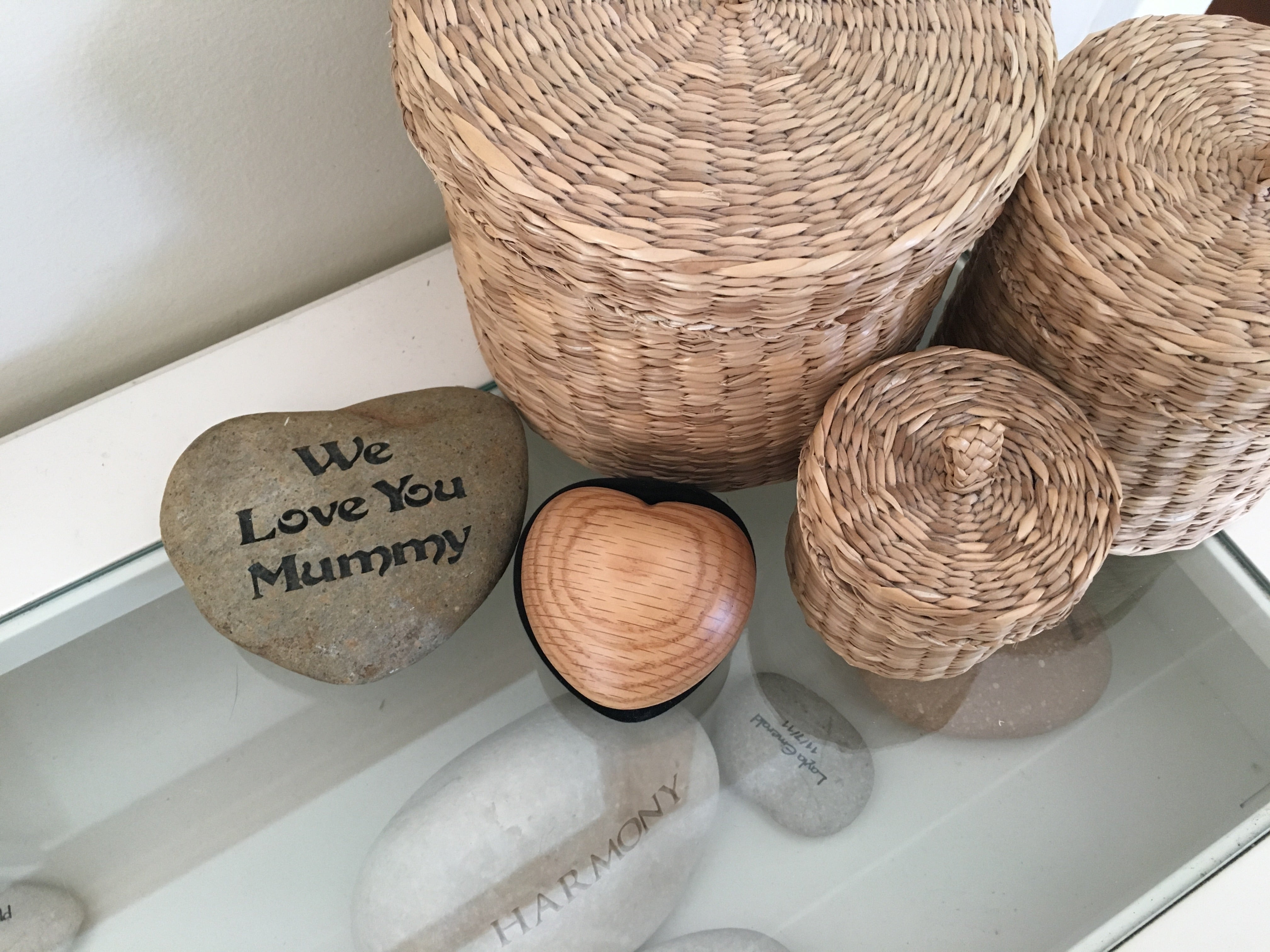 Natural Oak Tribute Heart Keepsake