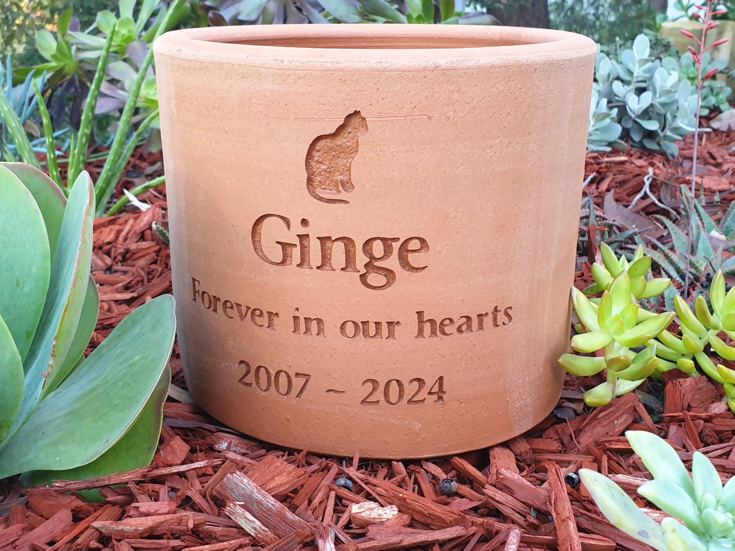 Plant Pot Pet Memorial