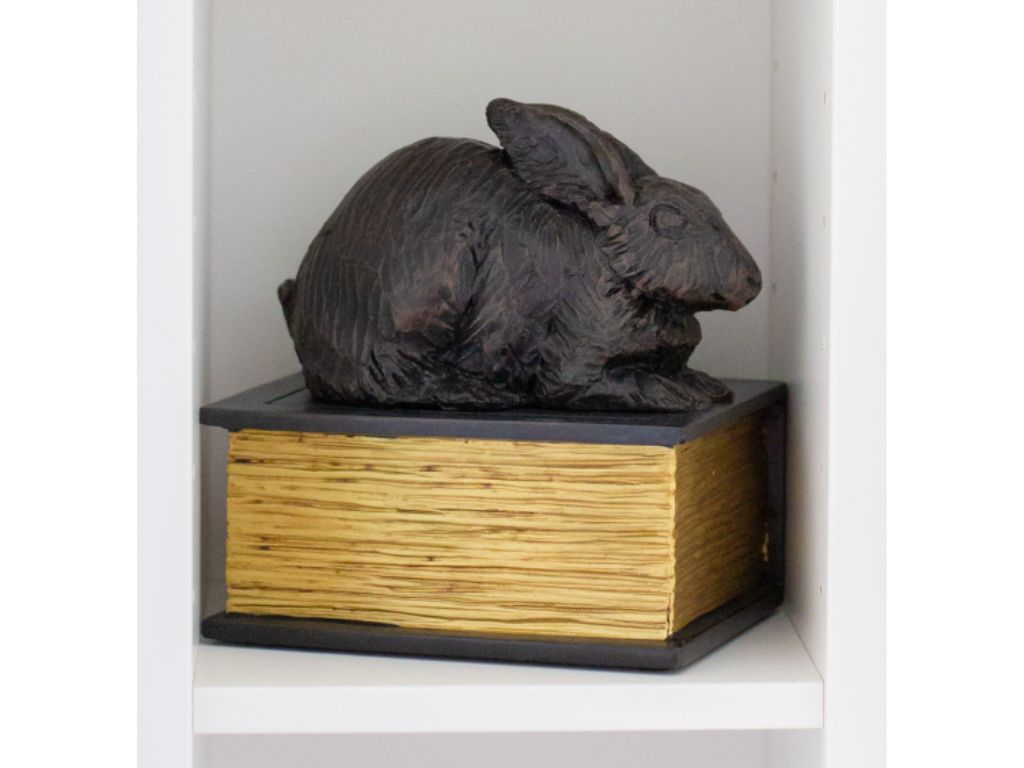 Cast Resin Small Pet Figurine Memorial Urns