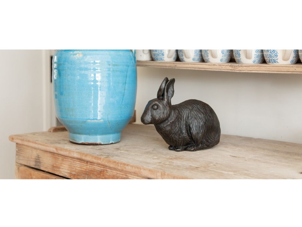 Cast Resin Small Pet Figurine Memorial Urns