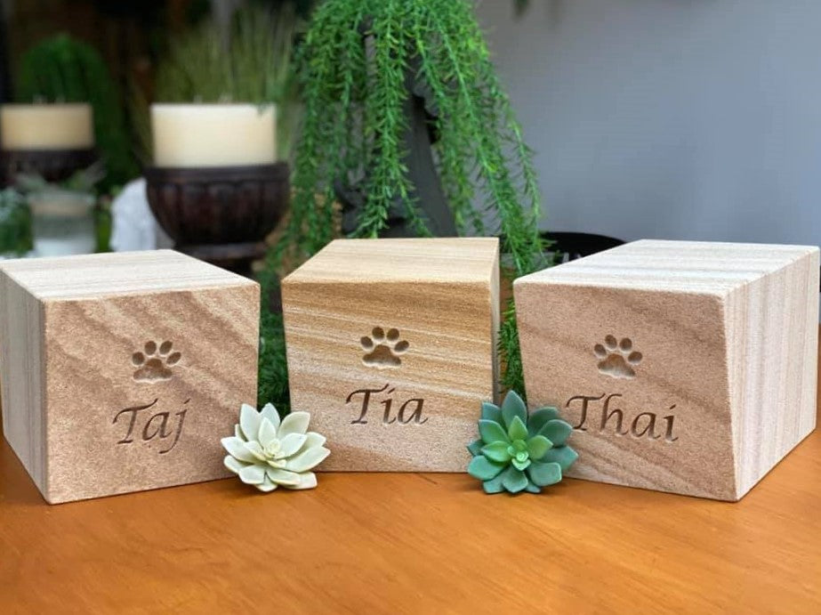 Garden Memorial Pet Urn