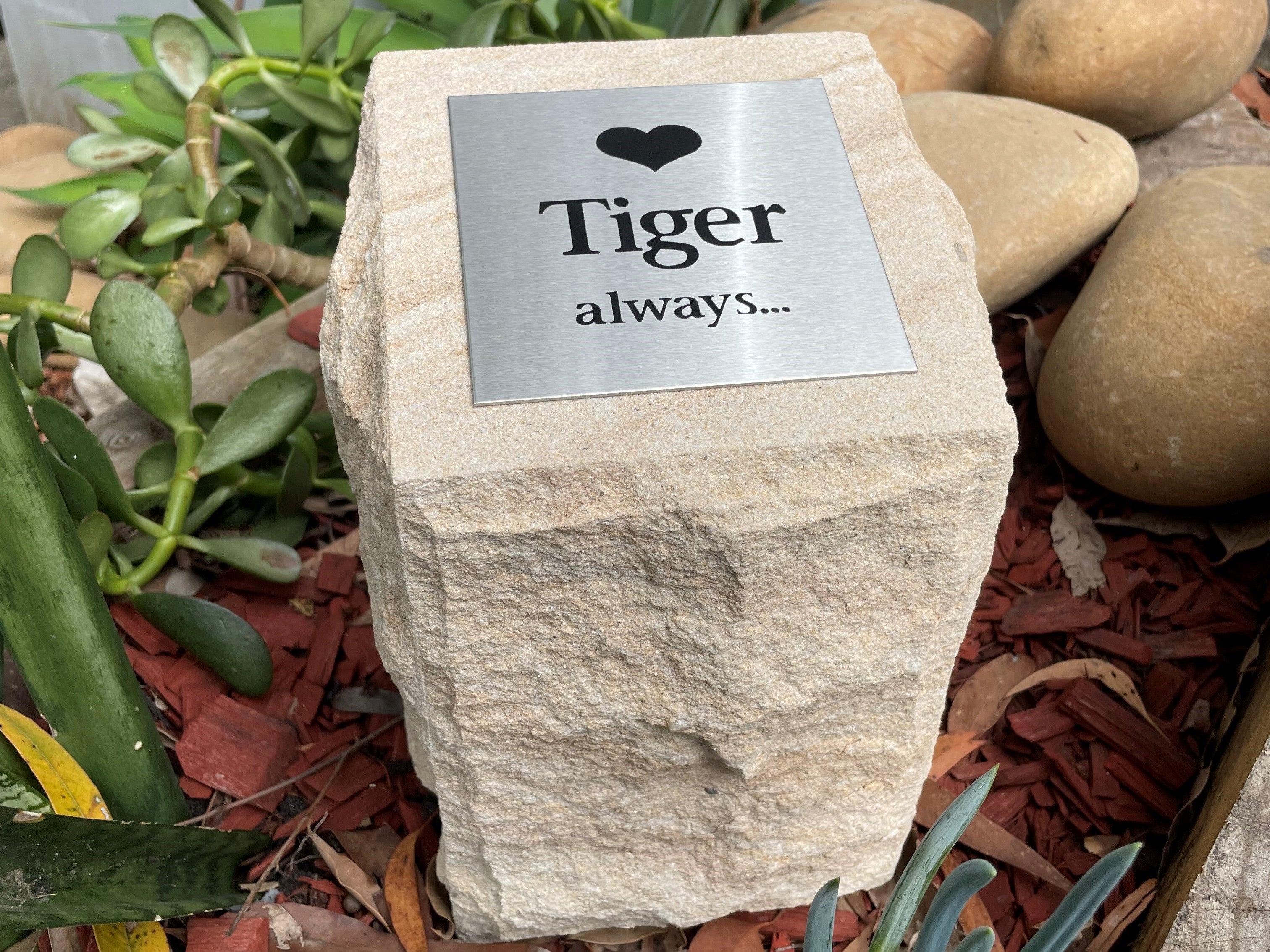 Garden Memorial Pet Urn