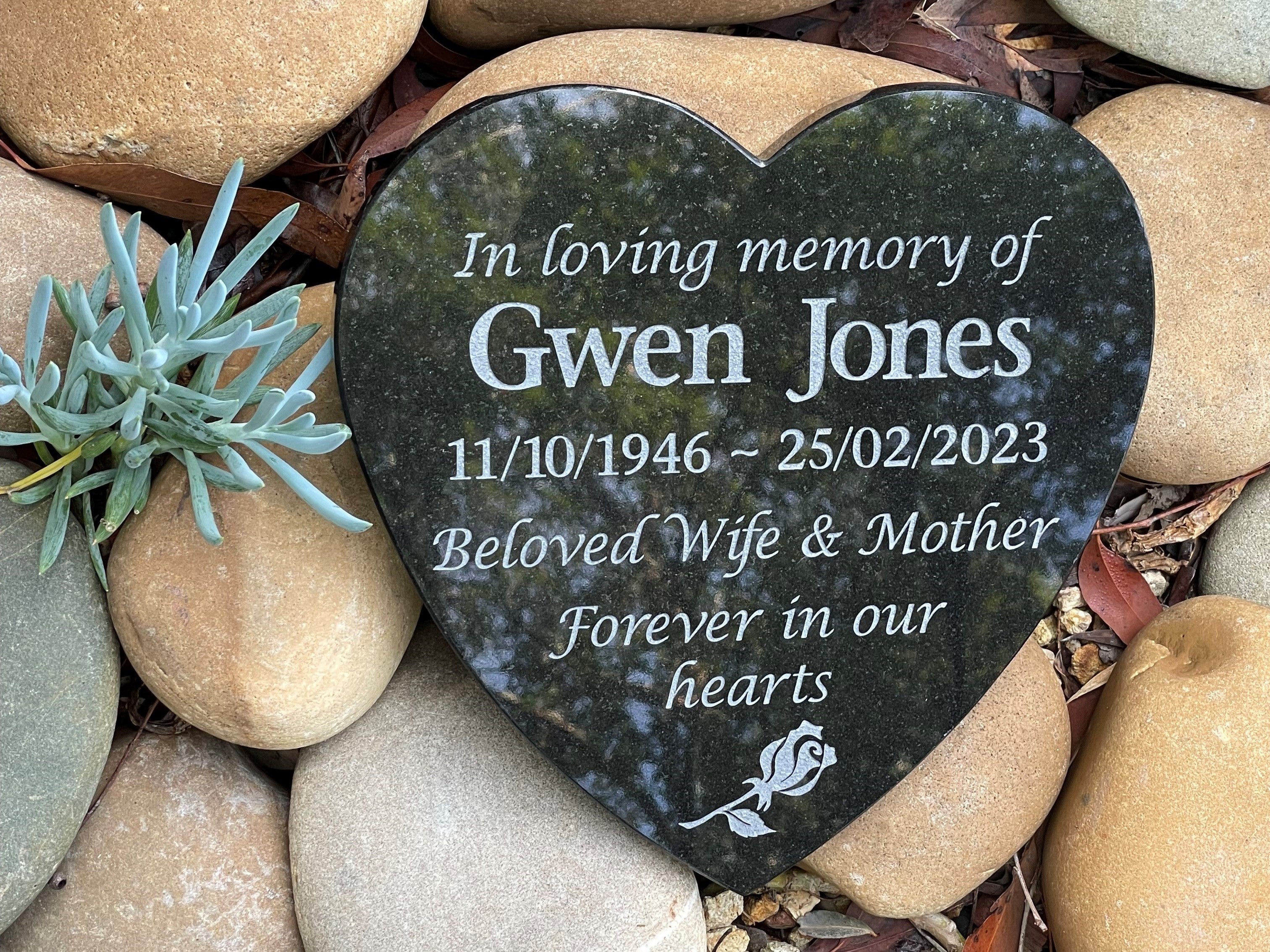 Heart Shaped Granite Plaque Memorial for People