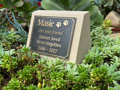 Sandstone Desk/Pillar Pet Headstone - Bronze Plaque
