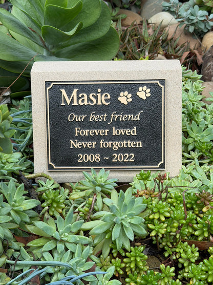 Sandstone Desk/Pillar Pet Headstone - Bronze Plaque