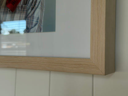 Lasting Impression Frame - Multi Option Concealed Urn - Oak