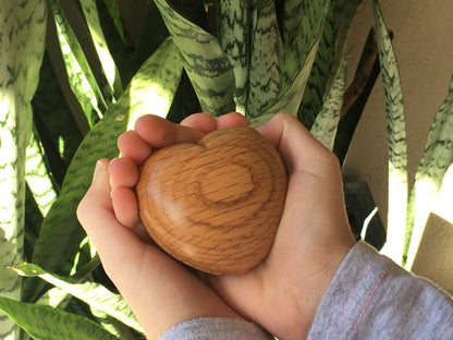 Natural Oak Tribute Heart Keepsake